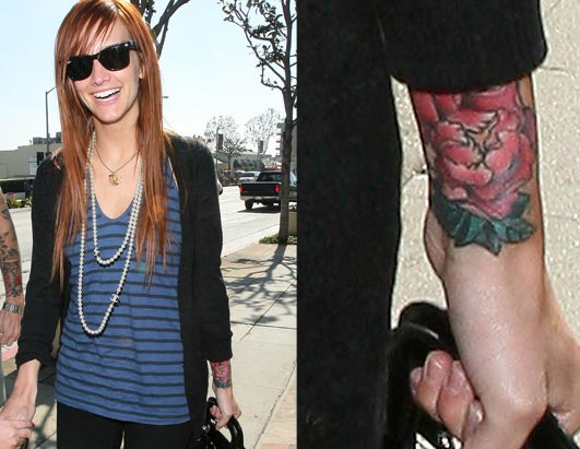 Celebrity Tattoos: Ashlee Simpson Wentz.